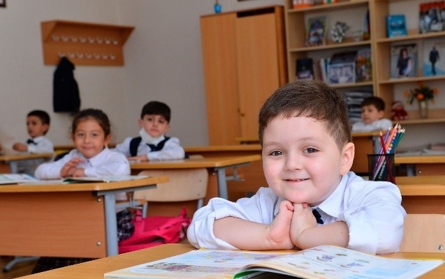 Birinci sinifə qəbulda müsahibə mərhələsinin müddəti UZADILDI