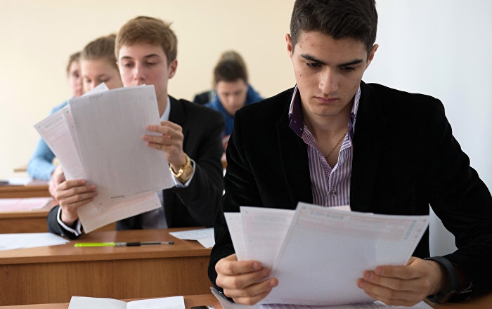 Bu gün 21 mindən çox abituriyent imtahan verir