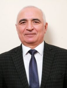 Dərsliklərlə bağlı qəbul edilmiş qərar hələ də icra olunmur-Fəlsəfə doktorundan ETİRAZ