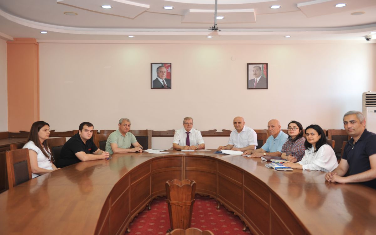 BMU-da doktorantların minimum imtahanı keçirilib  