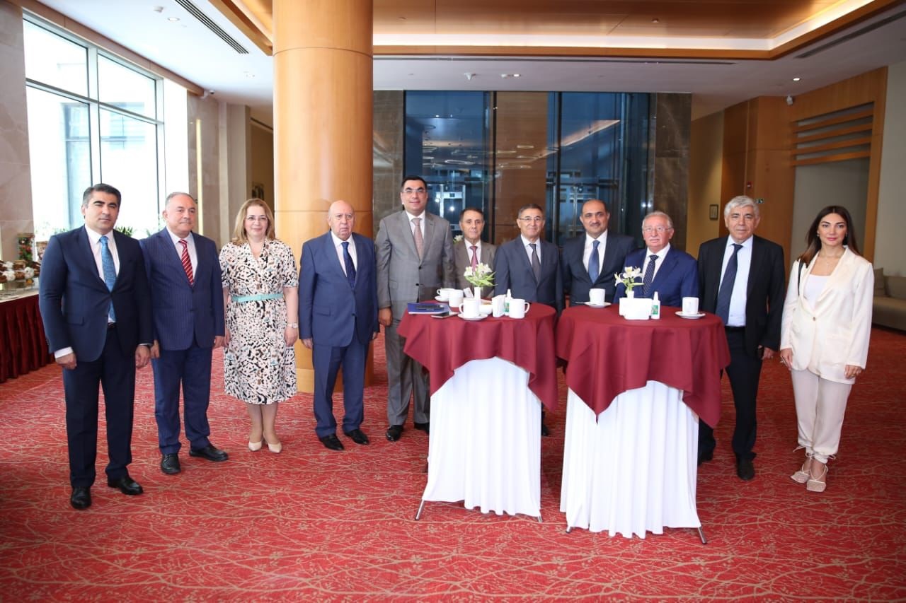 Rektorlar Konfransının Nizamnaməsinin Layihəsi rektorların müzakirəsinə təqdim edilib-FOTO
