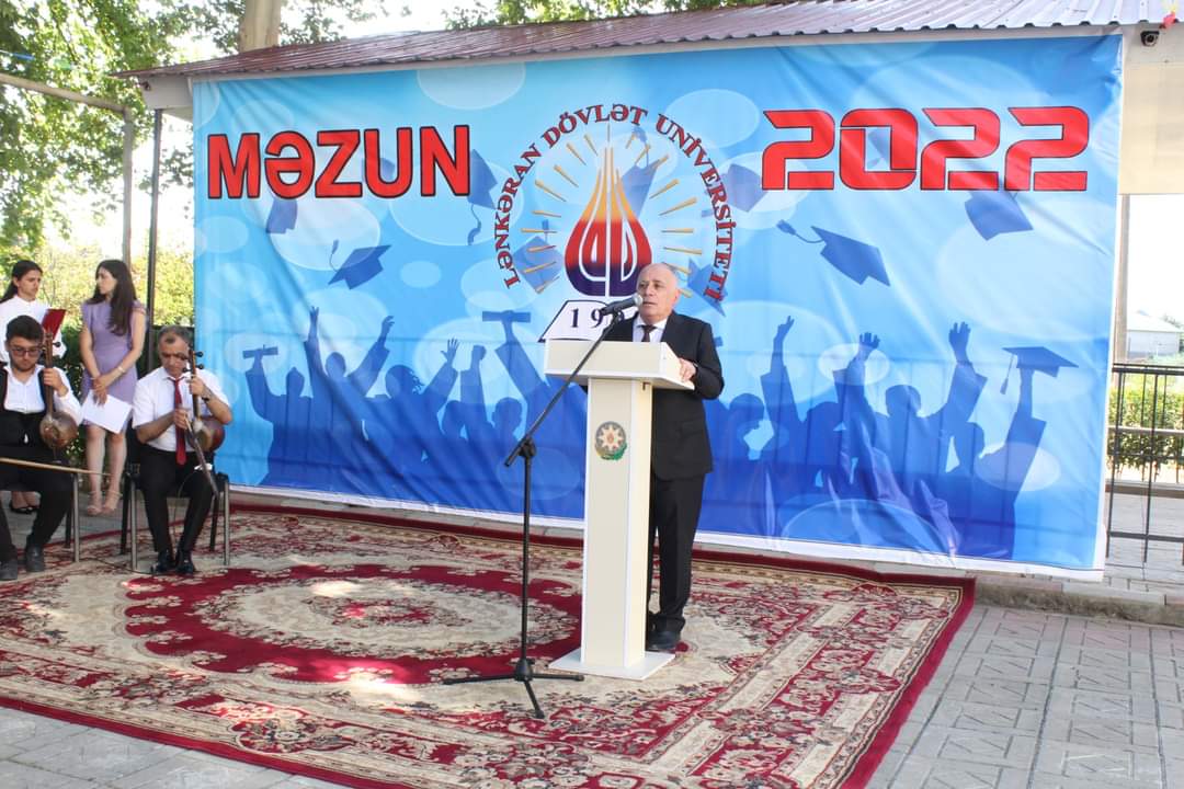 LDU da məzun günü – Yolunuz açıq olsun!