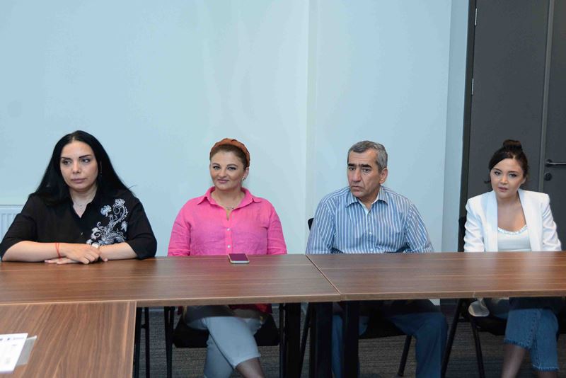UNEC-də “Soft skills” təlimləri uğurla başa çatıb