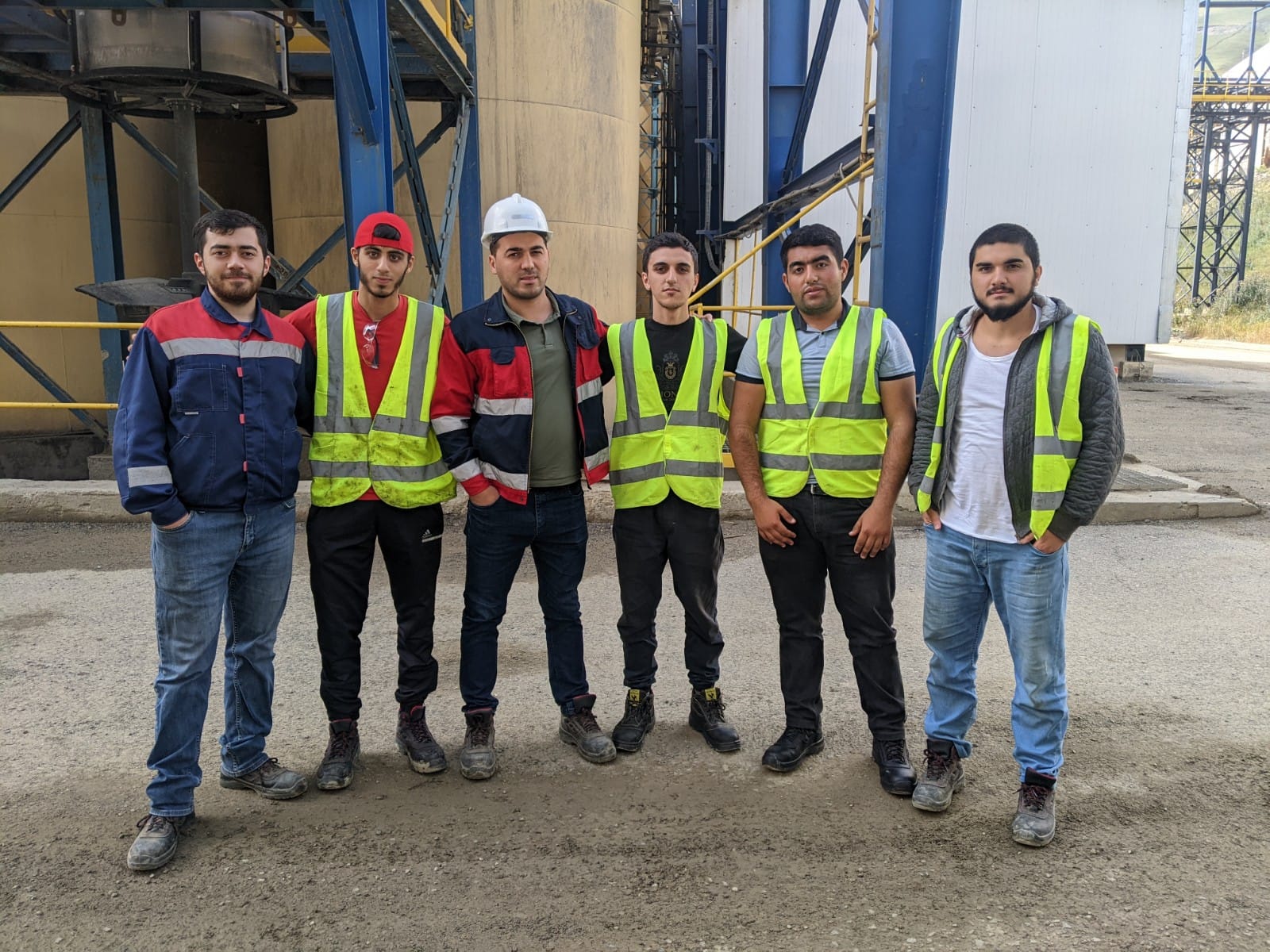 Təcrübə prorqamını uğurla keçən ADNSU tələbələrinə sertifikat verilib
