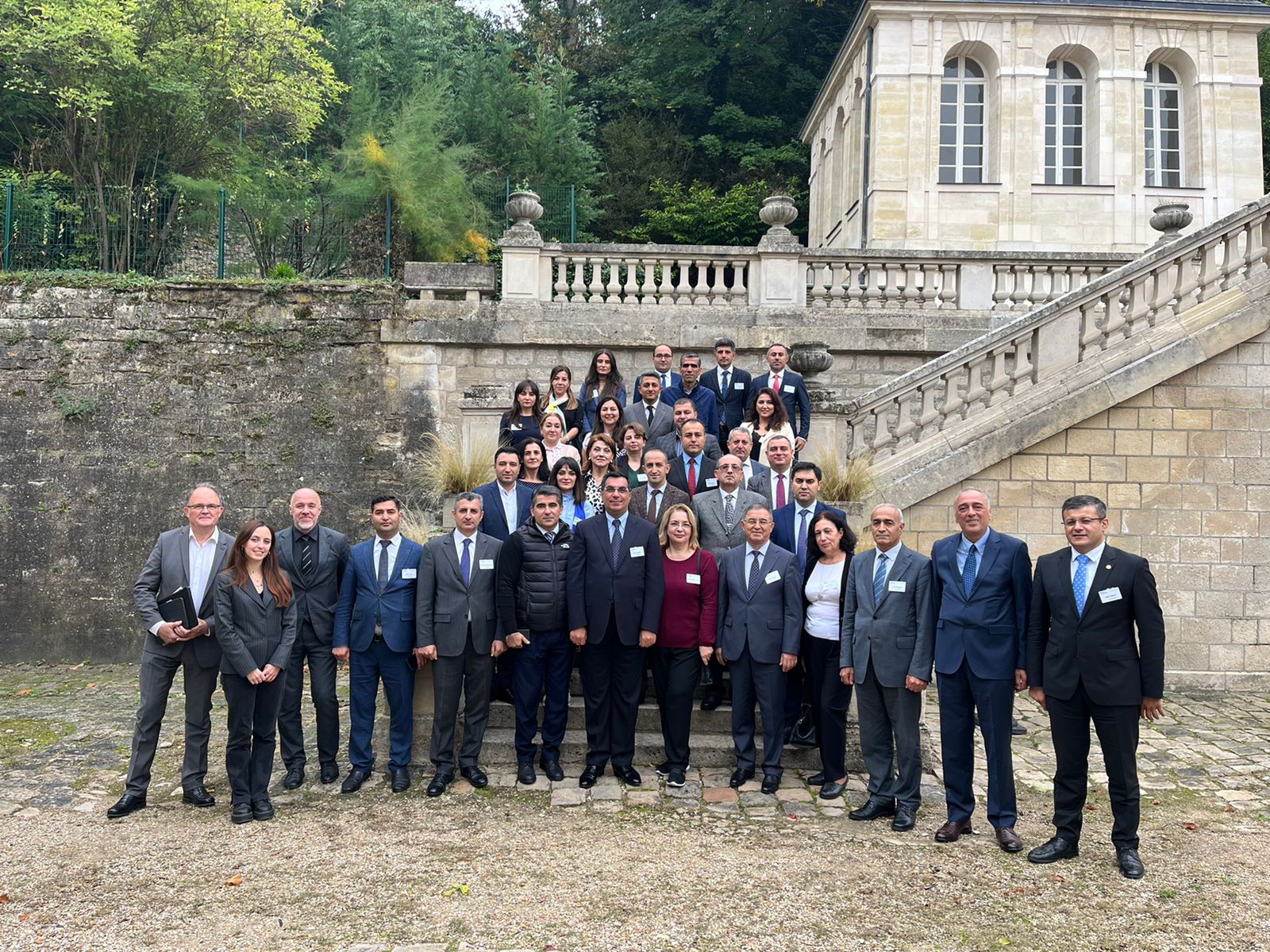 BMU-nun prorektoru Erasmus+ layihəsi çərçivəsində Fransada keçirilən tədbirdə iştirak edir-FOTO