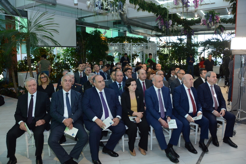 UNEC-in təşkilatçılığı ilə beynəlxalq konfrans işə başladı