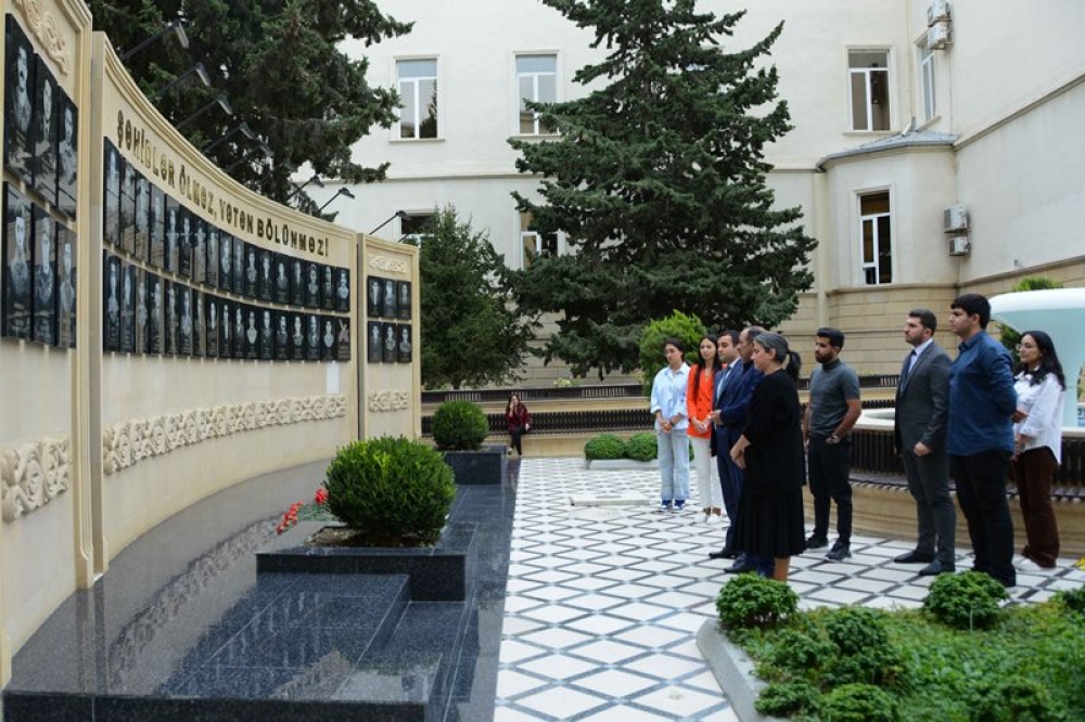 UNEC-in şəhid məzununun diplomu ailəsinə təqdim olunub