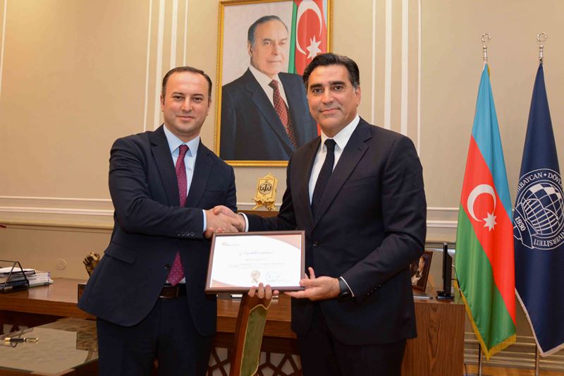 UNEC ilə Expressbank arasında memorandum imzalandı-FOTO