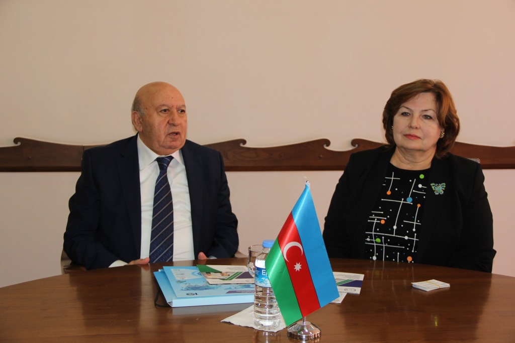BMU rektoru IAAR nümayəndələri ilə görüşüb