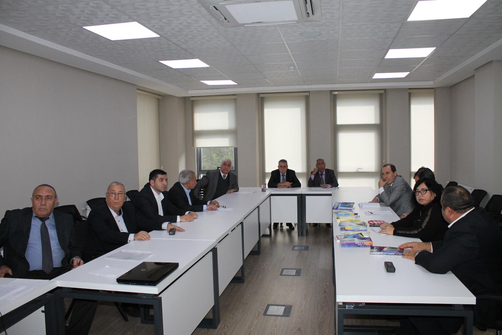 Riyaziyyat və coğrafiyadan qəbula düşən tapşırıqlar müzakirə edilib