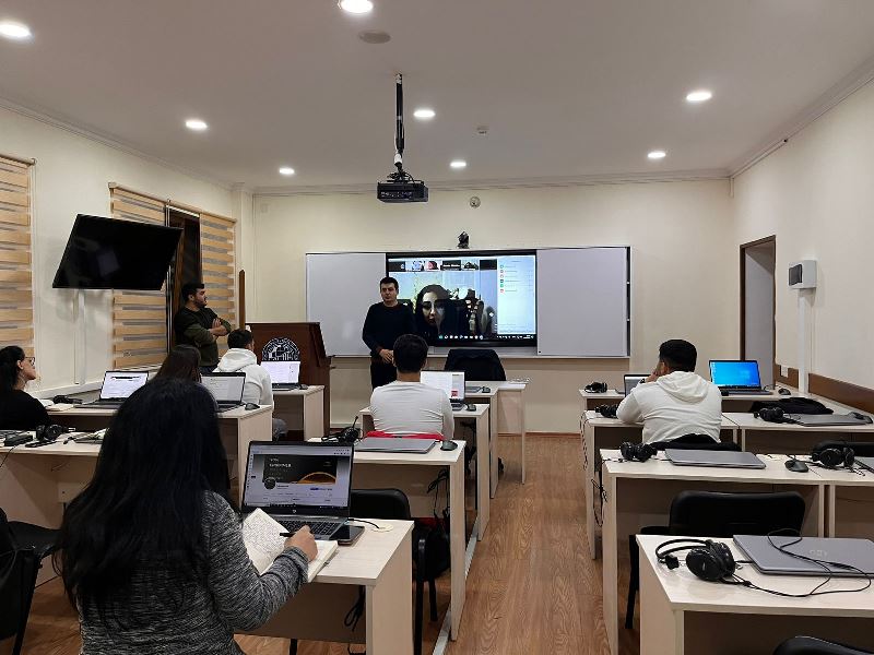 UNEC-də Rəqəmsal Marketinq kursunun 3-cü sessiyası başladı