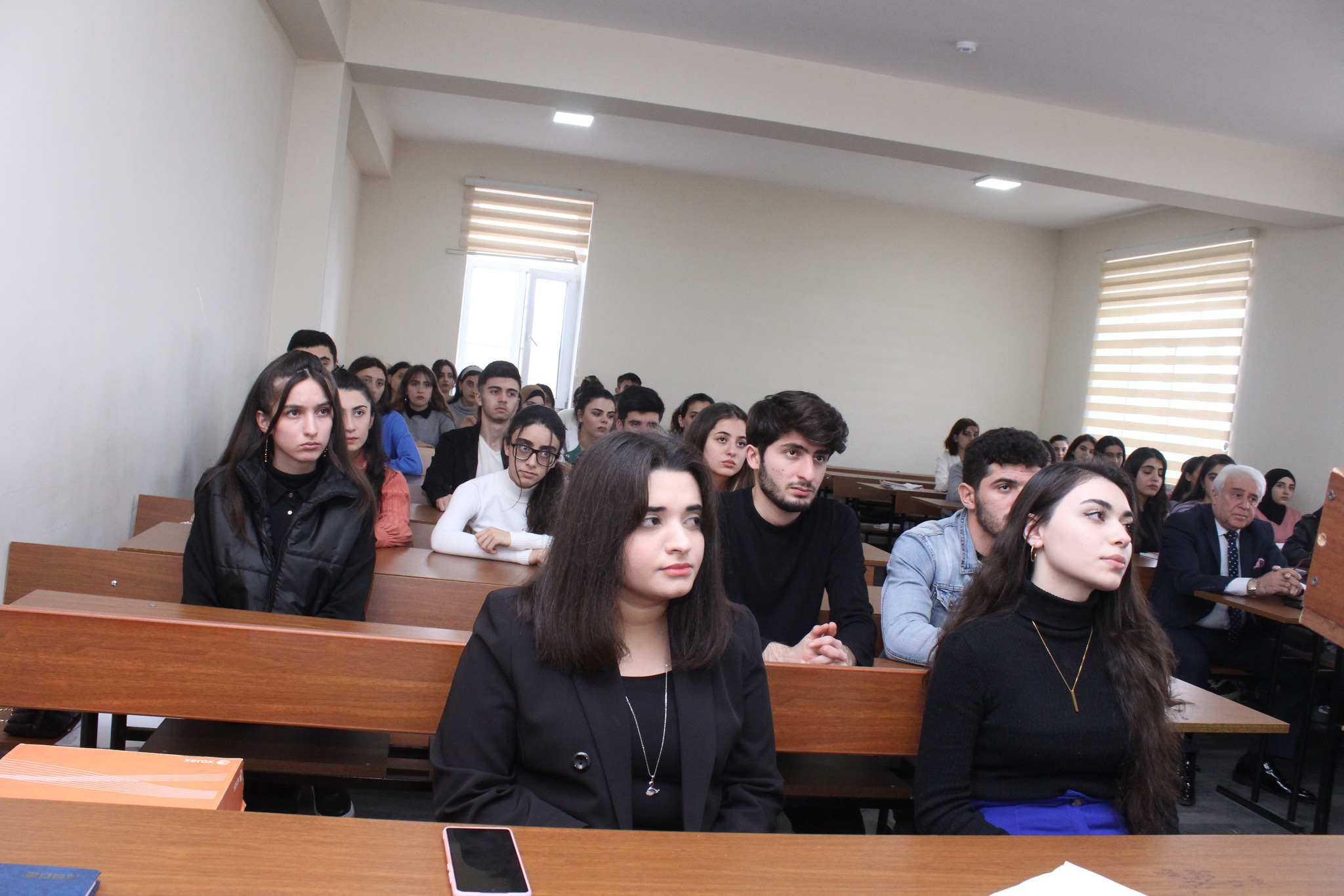 Tələbələr narkotiklərin qanunsuz dövriyyəsi ilə bağlı  maarifləndirilib-FOTO
