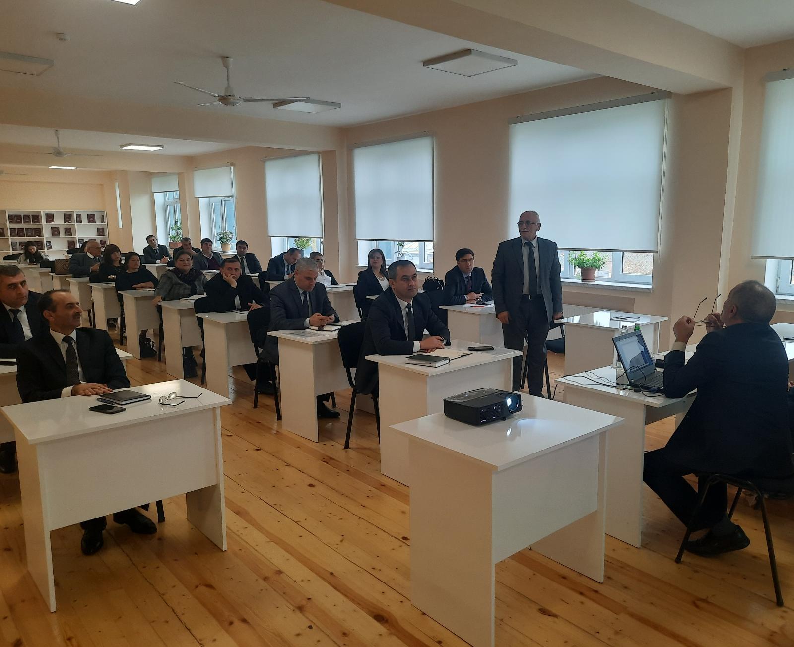 Tədris ili üzrə Təqvim planı və digər məsələlərlə bağlı növbəti seminarlar keçirilib-DİM