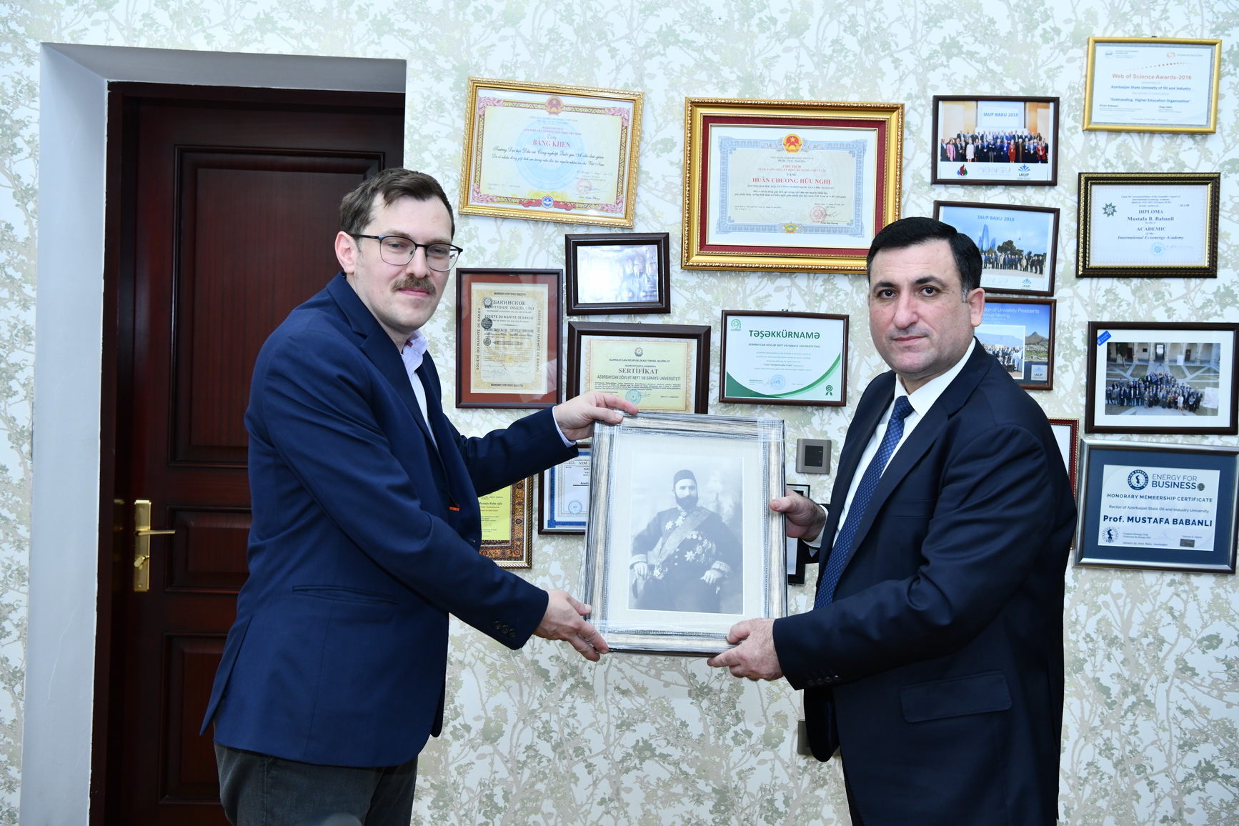 Mesenat Hacı Zeynlabdin Tağıyevin nəticəsi ADNSU-da olub