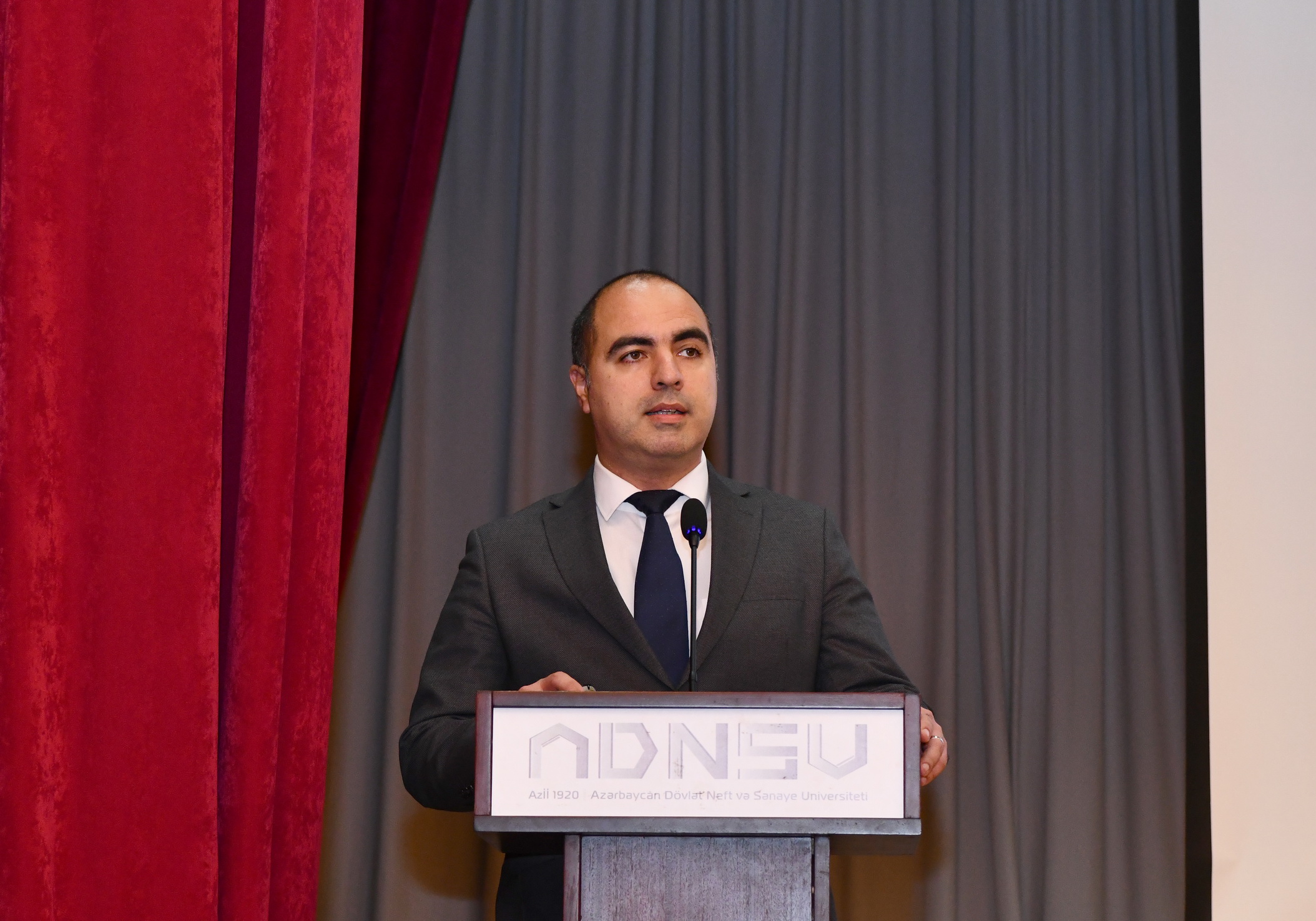 ADNSU-da SOCAR-ın “Gənc istedadlar” proqramının təqdimatı keçirilib