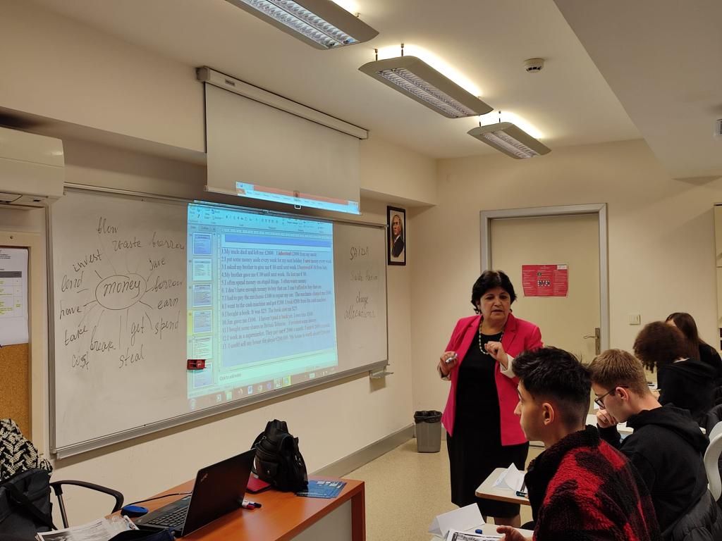 ADNSU-nun müəllimi İstanbul Kültür Universitetində dərs keçib