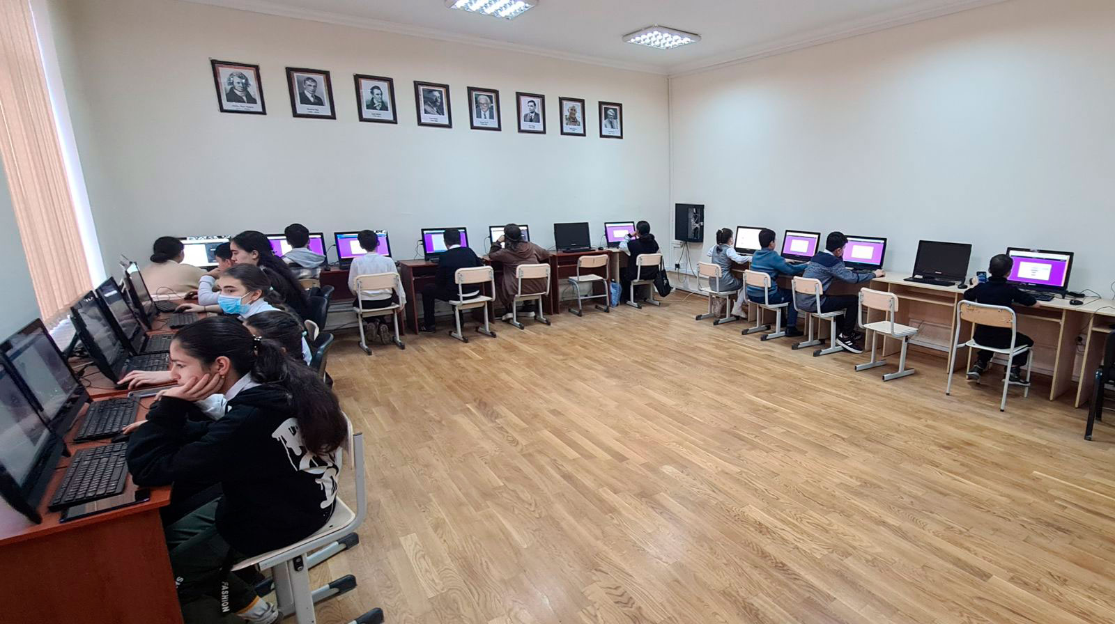 19 min şagird müsabiqədə iştirak üçün qeydiyyatdan keçib
