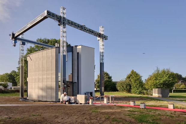ABŞ Universiteti Azərbaycanda 3D robotunu patentləşdirib