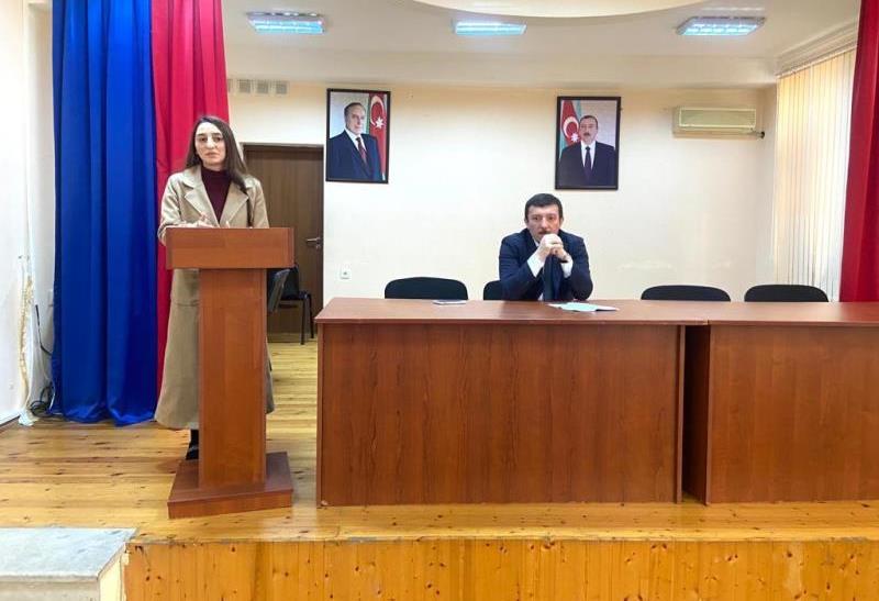 UNEC nümayəndələri Bakı məktəblərinin şagirdlərilə görüşüblər-FOTO