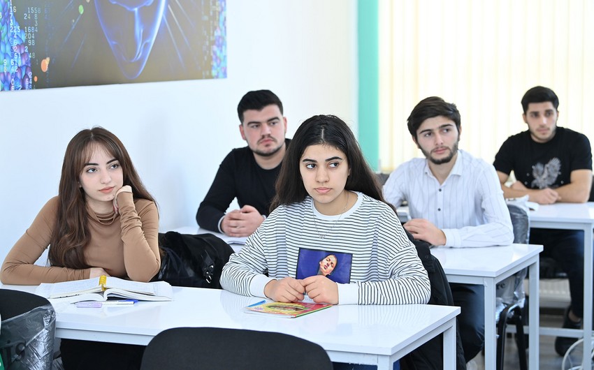 Tələbələrə verilən Prezident təqaüdü artırıldı