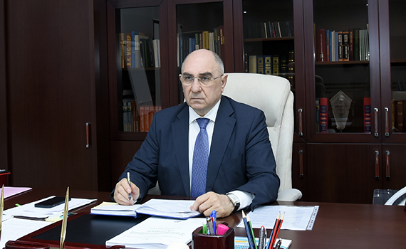 Akademik: “Dövlət tapşırıqları zamanı elmi müəssisələrə maliyyə dəstəyi göstərilmir”