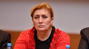 Deputatdan 65 yaşlı müəllimlərin işdən çıxarılmasına etiraz - “O təqaüdlə necə yaşasın?”