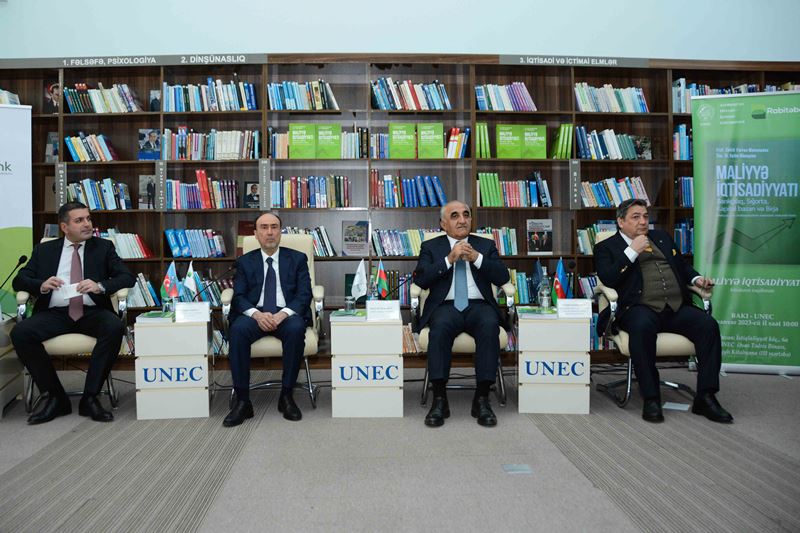 UNEC-də “Maliyyə iqtisadiyyatı” kitabının təqdimatı oldu