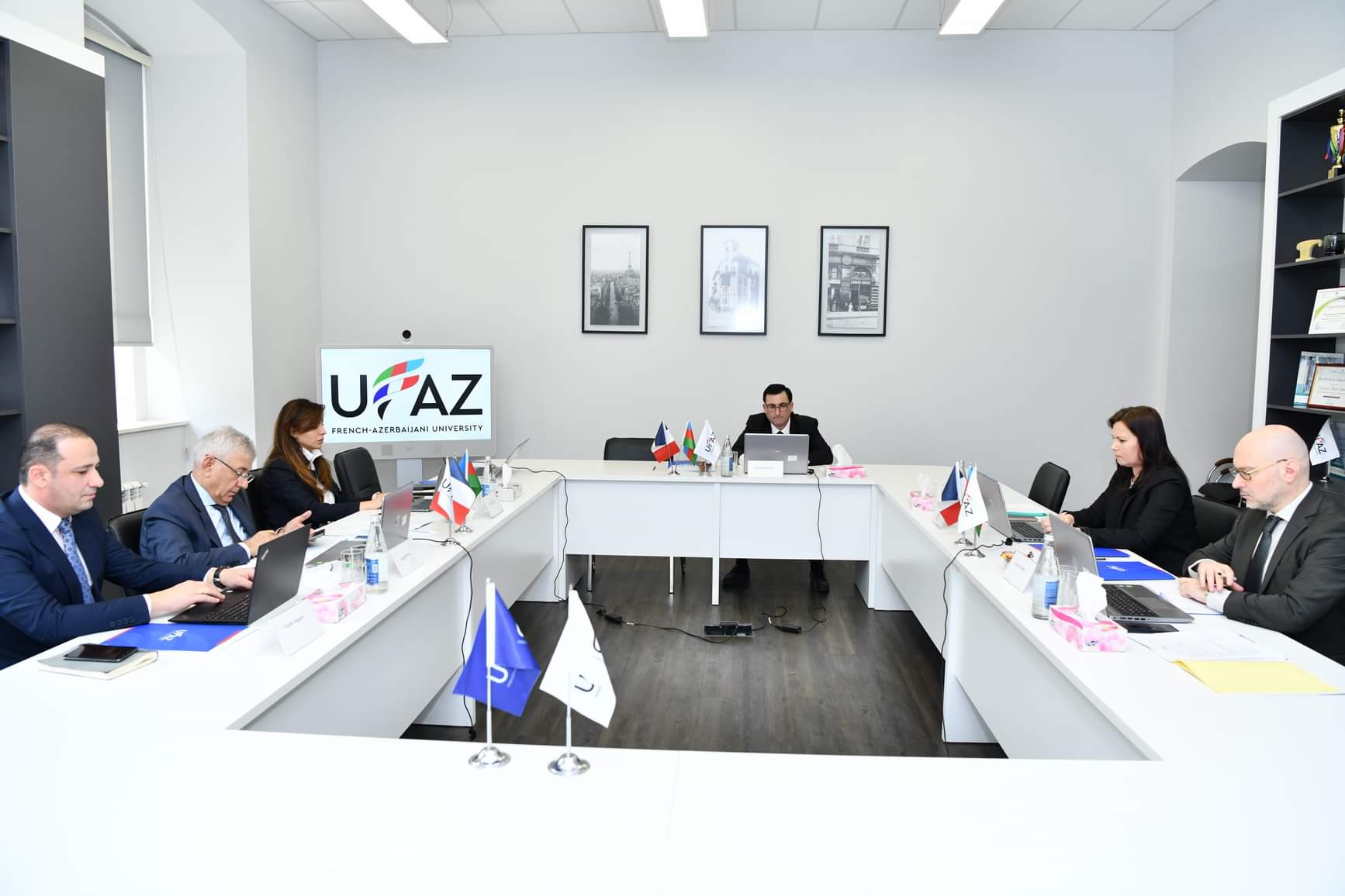 Azİİ-də UFAZ-ın Rəhbər Komitəsinin XI iclası baş tutub