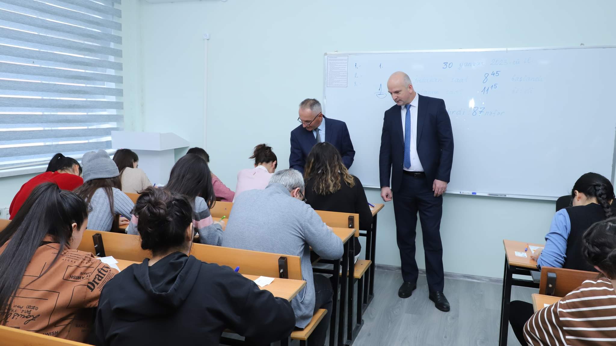 İctimai şura üzvləri LDU-da imtahanların gedişini izləyib
