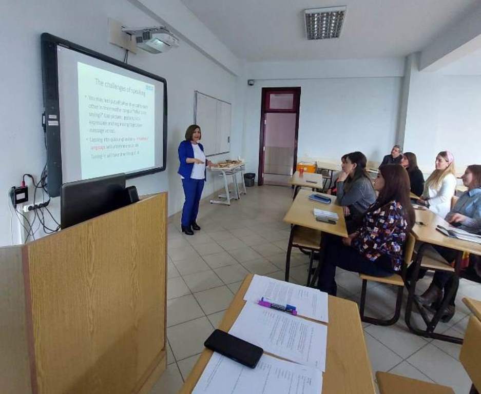 BMU-da elmi-metodiki seminar