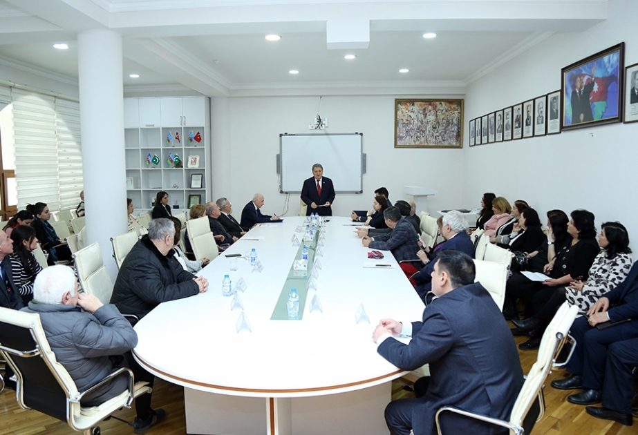 Ədəbiyyat İnstitutunun Elmi şurasının növbəti iclası