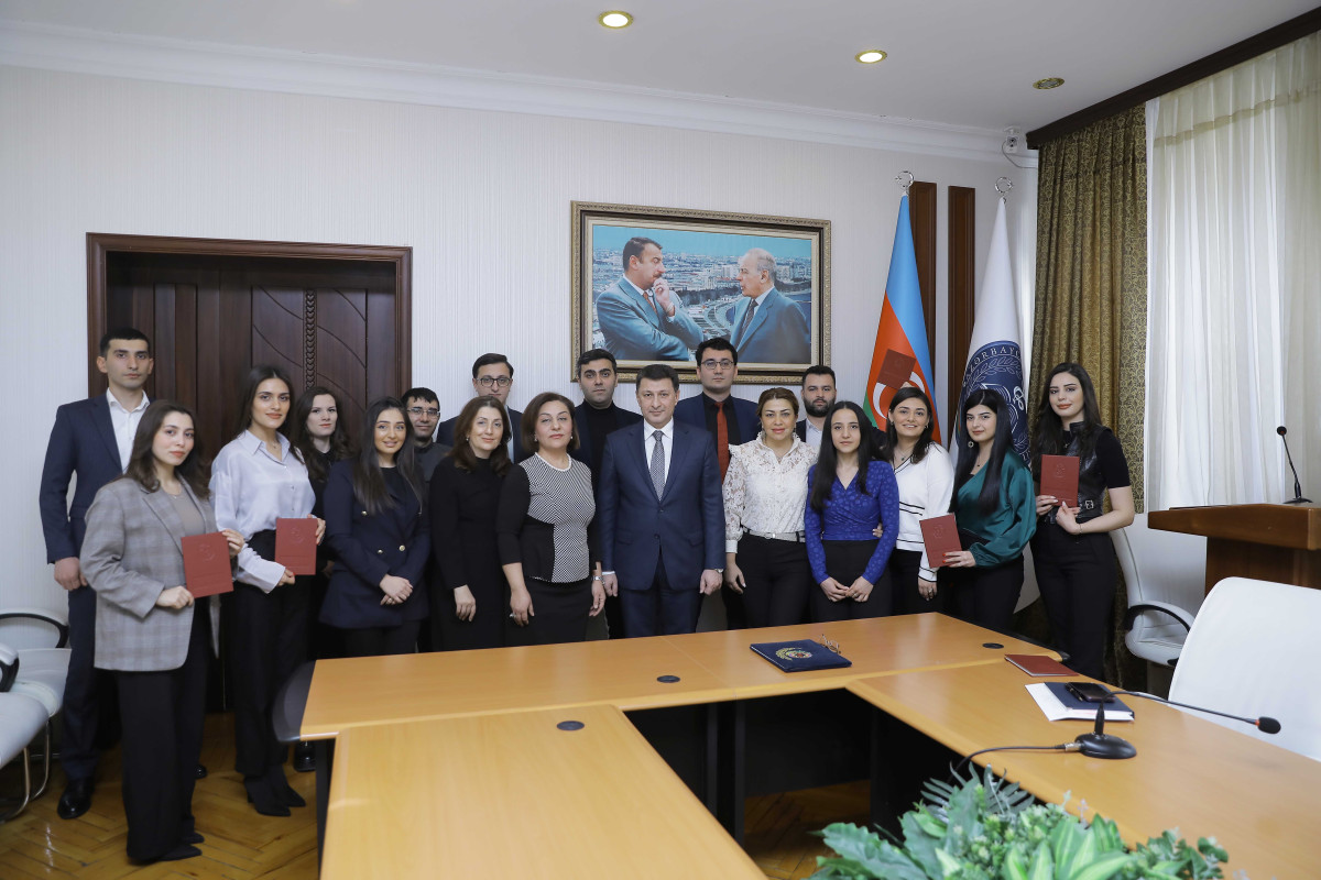 ATU-da magistrlara diplomlar təqdim olunub