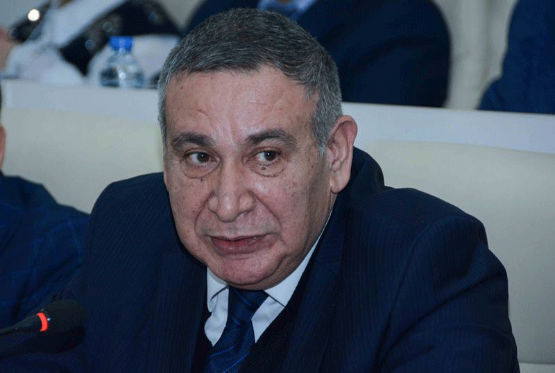 Rəşad Məcid: “Sürətlə dəyişən dünyada kağız kitab və qəzetin mövcudluğunu qorumaq gücümüz xaricindədir”
