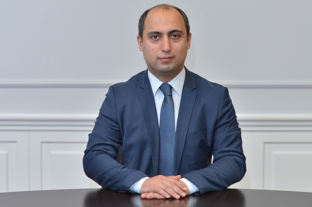 Elm və təhsil naziri bu bölgələrdə vətəndaşları qəbul edəcək