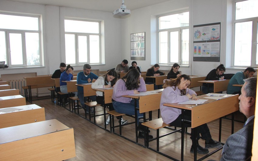Naxçıvanda magistratura imtahanı keçirilib