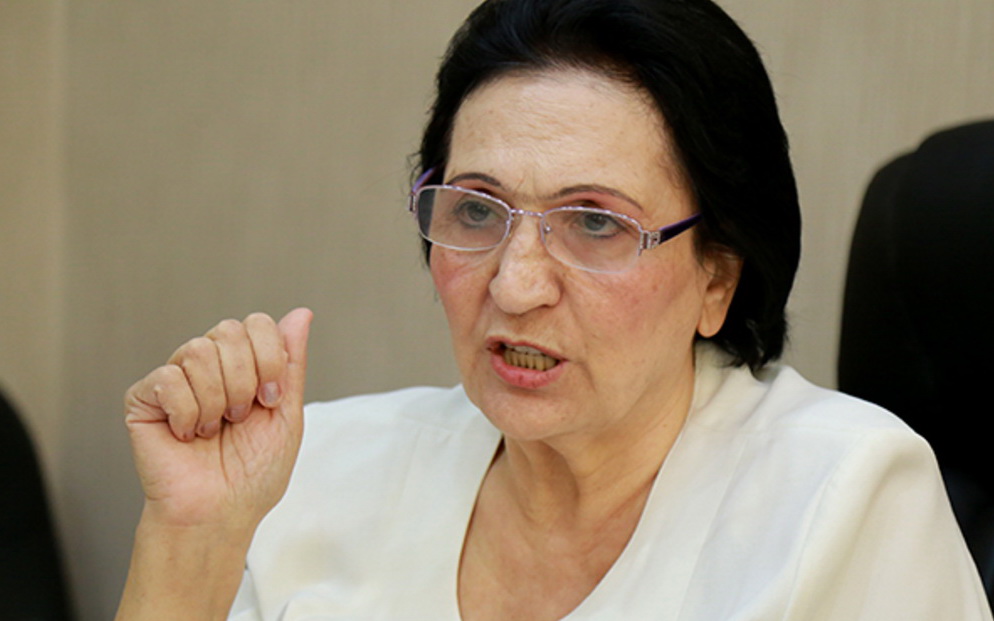 Sabiq rektor Azərbaycandan QAÇDI