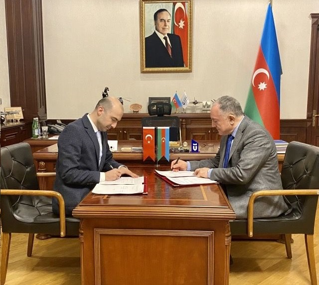 AzTU ilə Bilişim Vadisi arasında əməkdaşlıq protokolu imzalanıb