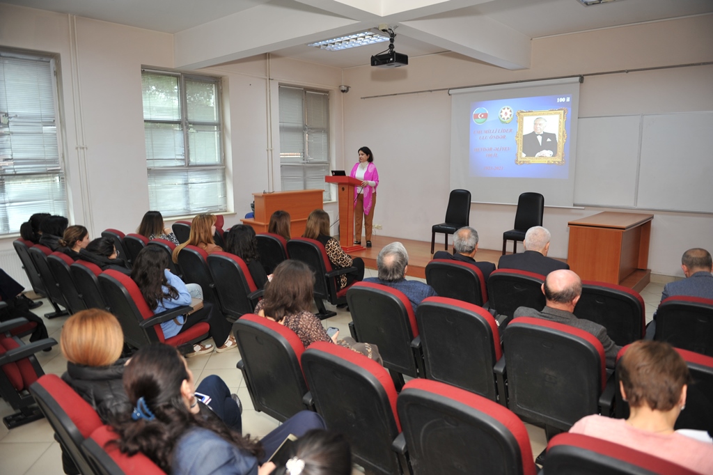 Universitetdə elmi seminar təşkil olundu