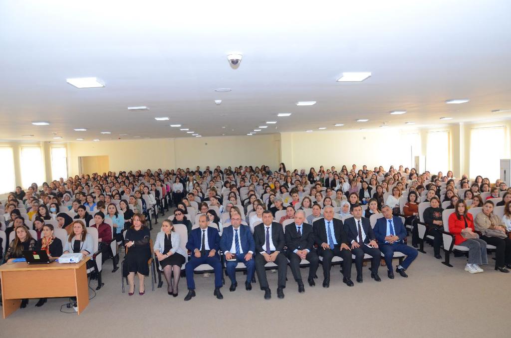 500-dək müəllim sertifikasiya imtahanı barədə məlumatlandırılıb