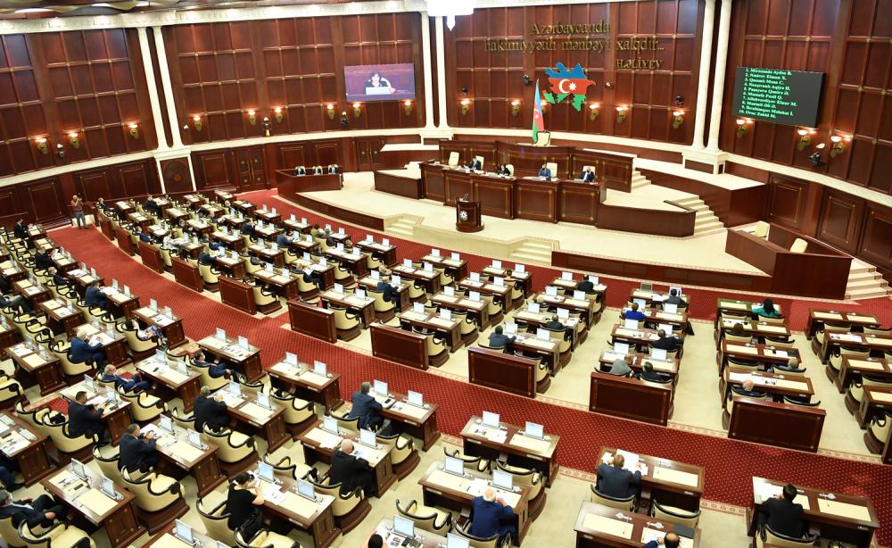 Ali təhsillə bağlı 570 təklif verilib - PARLAMENT