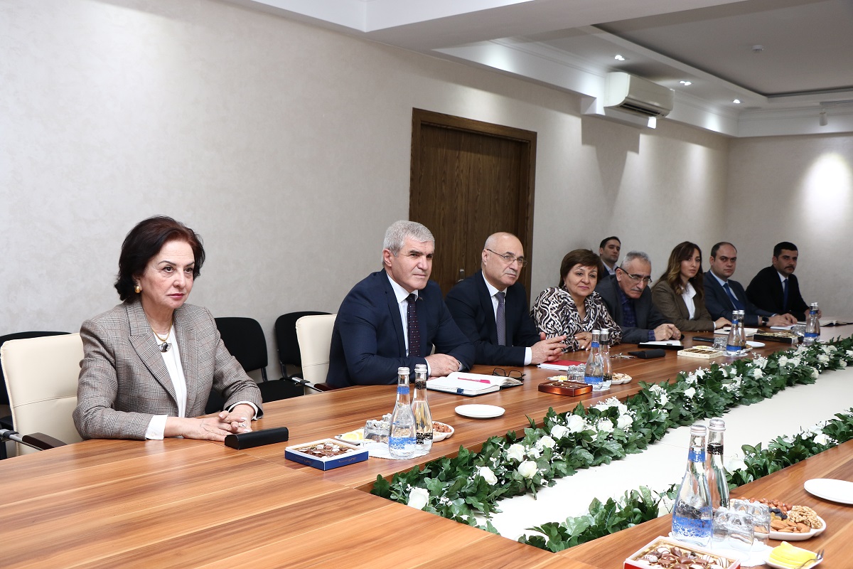 Holcim şirkəti AzMİU alimlərinin tədqiqatları ilə maraqlanır