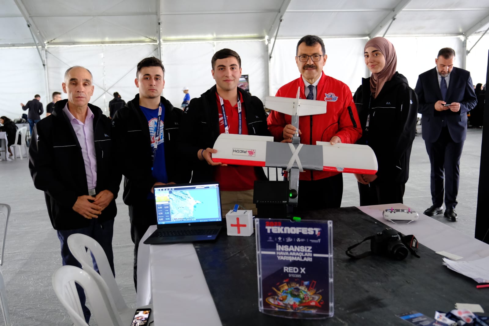 Selçuk Bayraktar BMU komandasının üzvləri ilə görüşüb