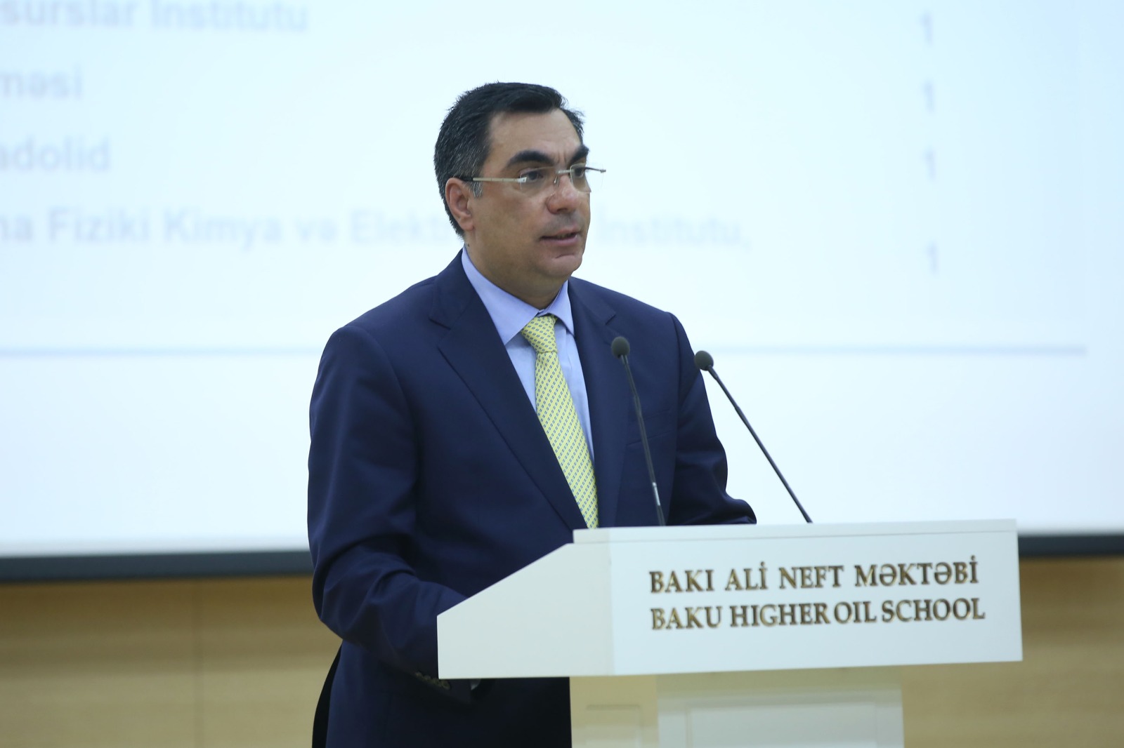 Bakı Ali Neft Məktəbində beynəlxalq konfransın açılışı olub
