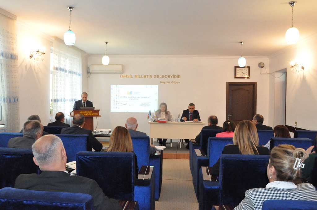 MDU Elmi Şurasının növbəti iclası keçirilib
