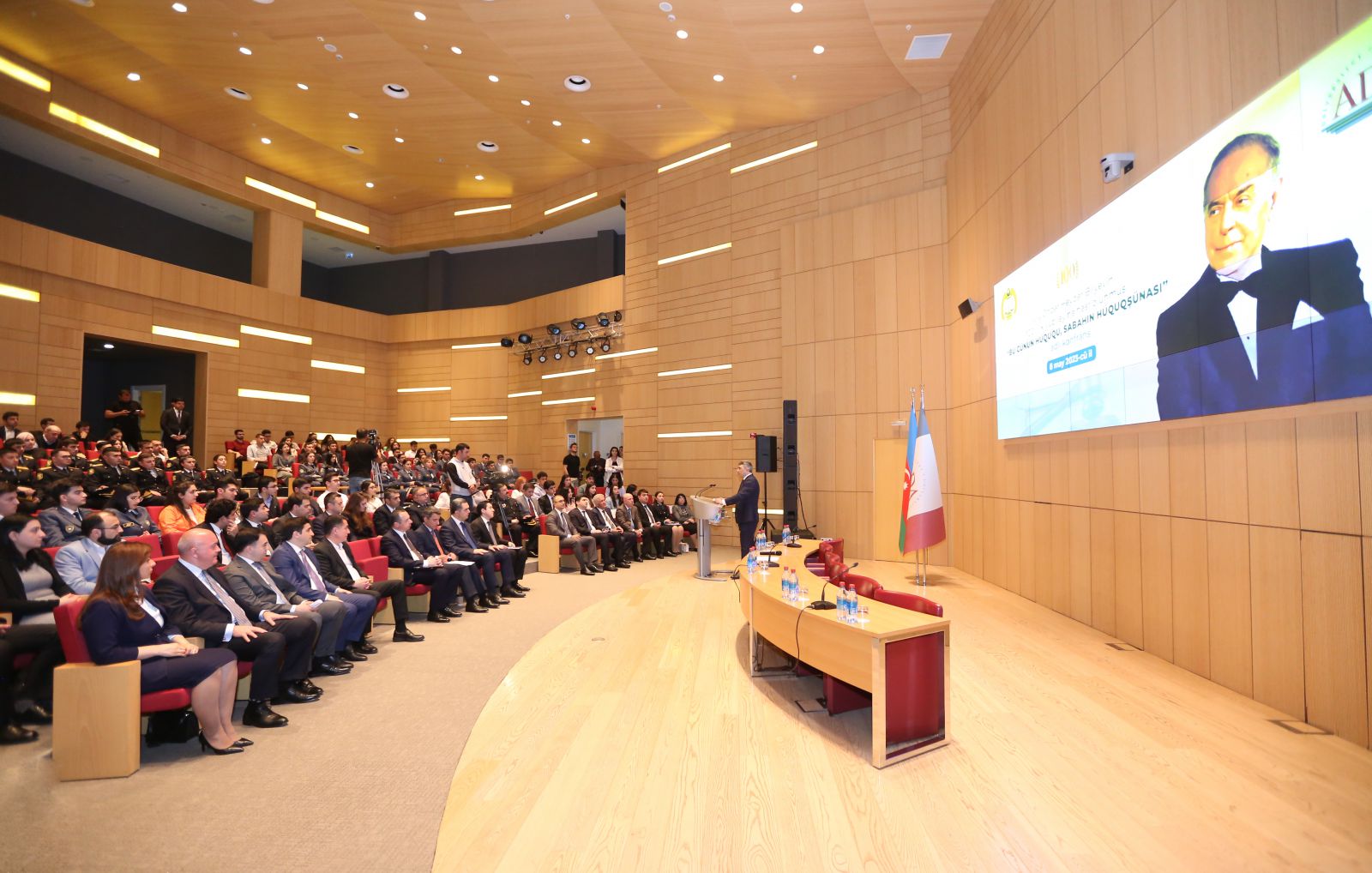 Ali Məhkəmə və ADA Universitetinin təşkilatçılığı ilə konfrans keçirilib