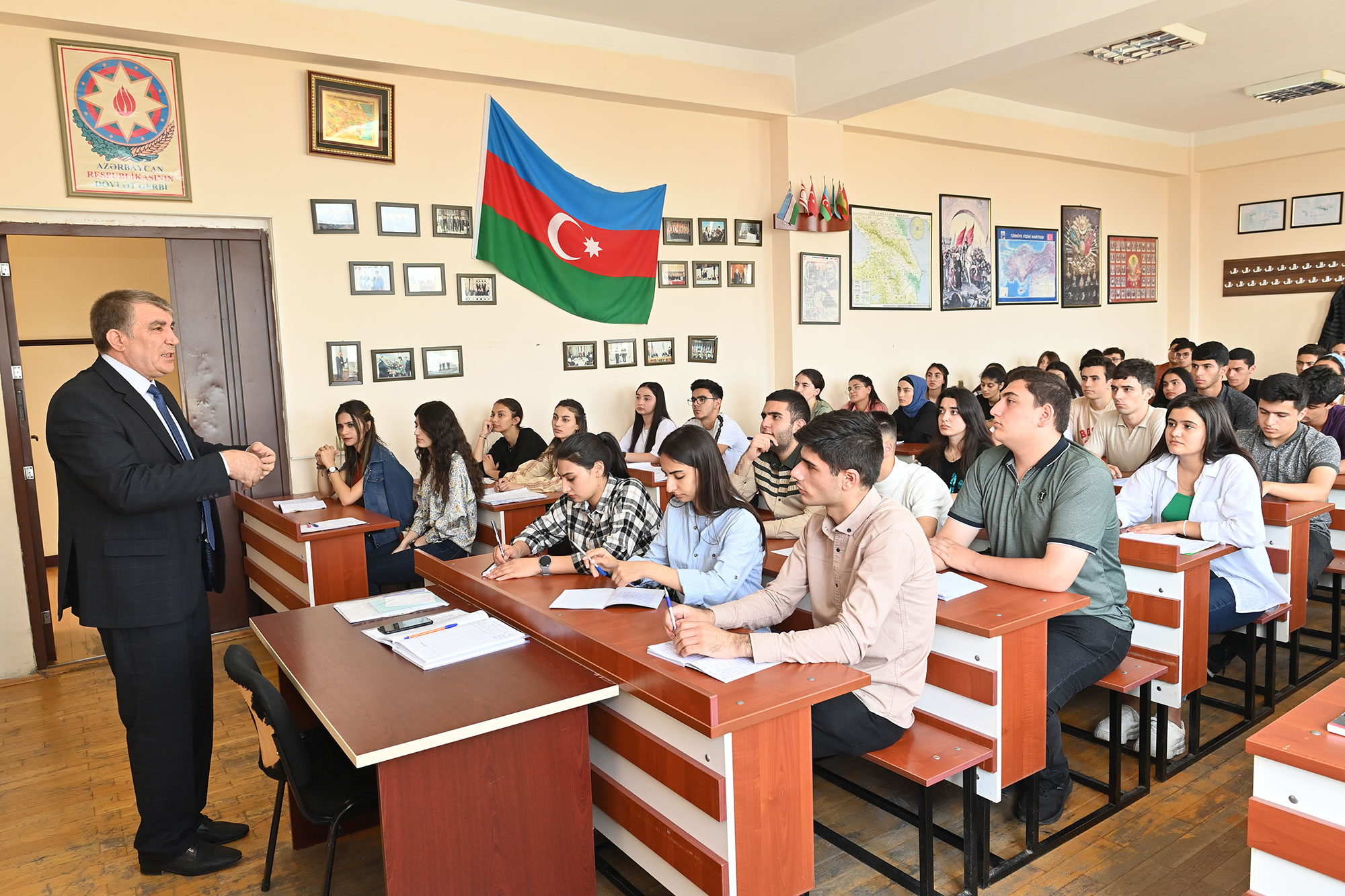 “Təkrar ali və orta ixtisas təhsili” növü üzrə sənəd qəbulu başlayıb