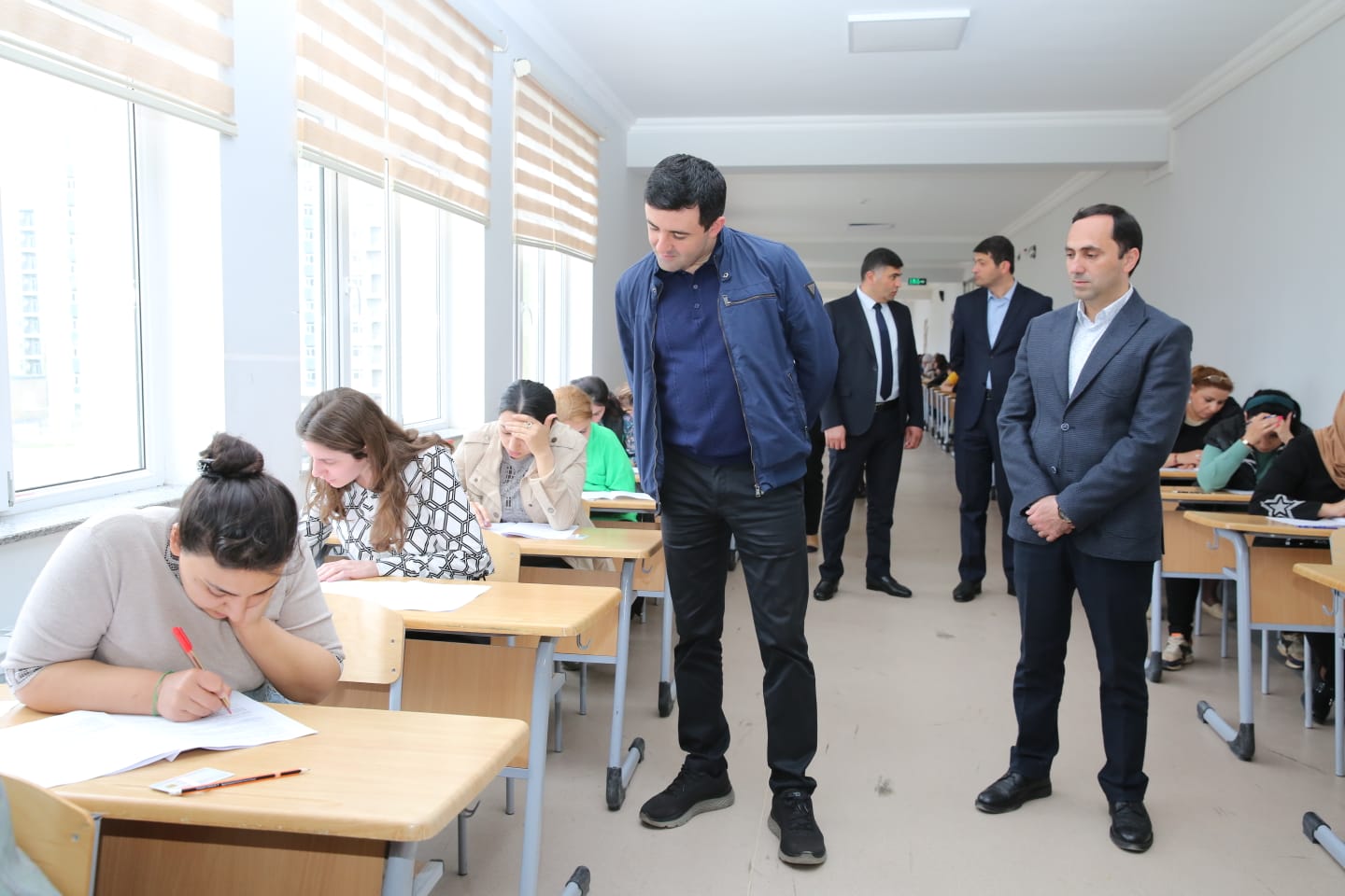 Kitabxanaçılar işə qəbul imtahanı verib