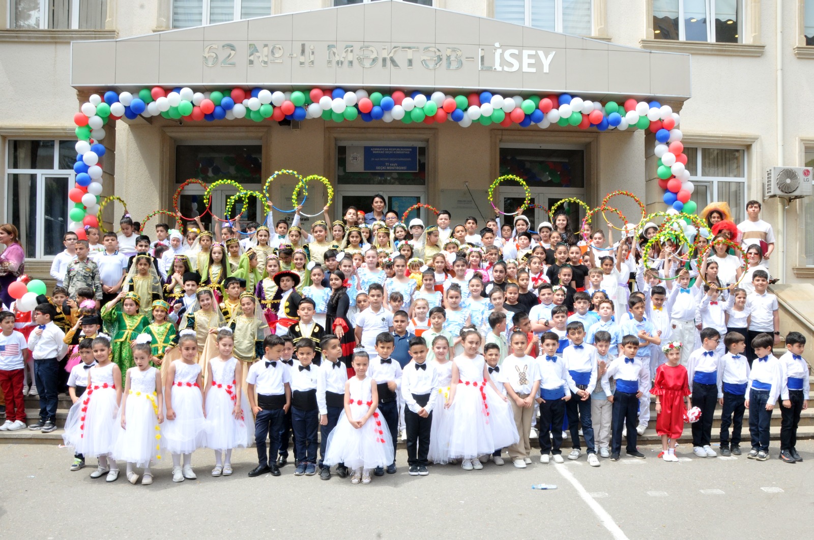 62 nömrəli məktəb-liseydə uşaq bayramı - FOTOLAR