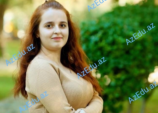 “Özümü gələcəyin müəllimi görürəm” - III qrupda ən yüksək bal toplayan ABİTURİYENT