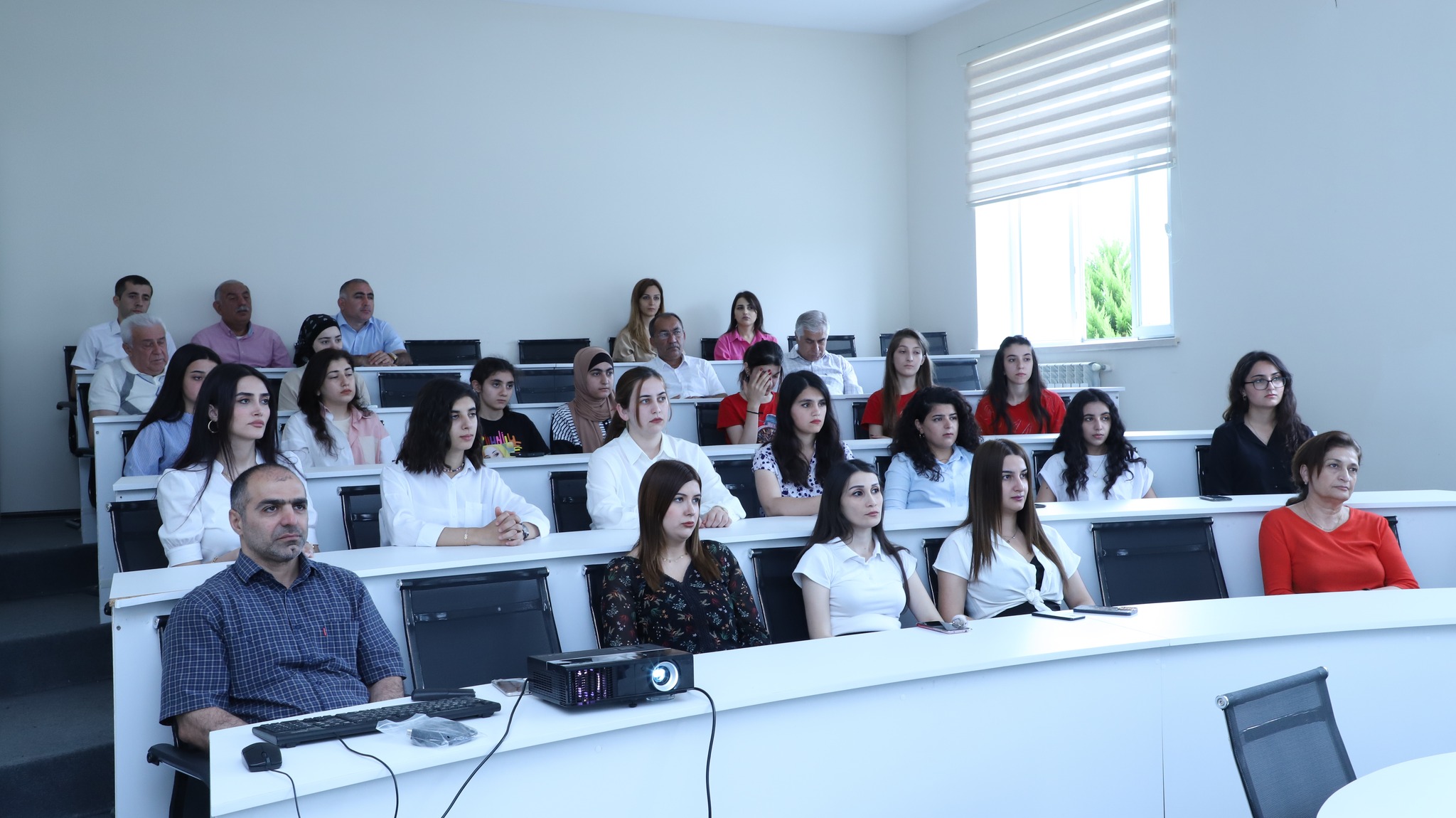 “İnsan hüquqları aylığı” çərçivəsində tədbir keçirilib